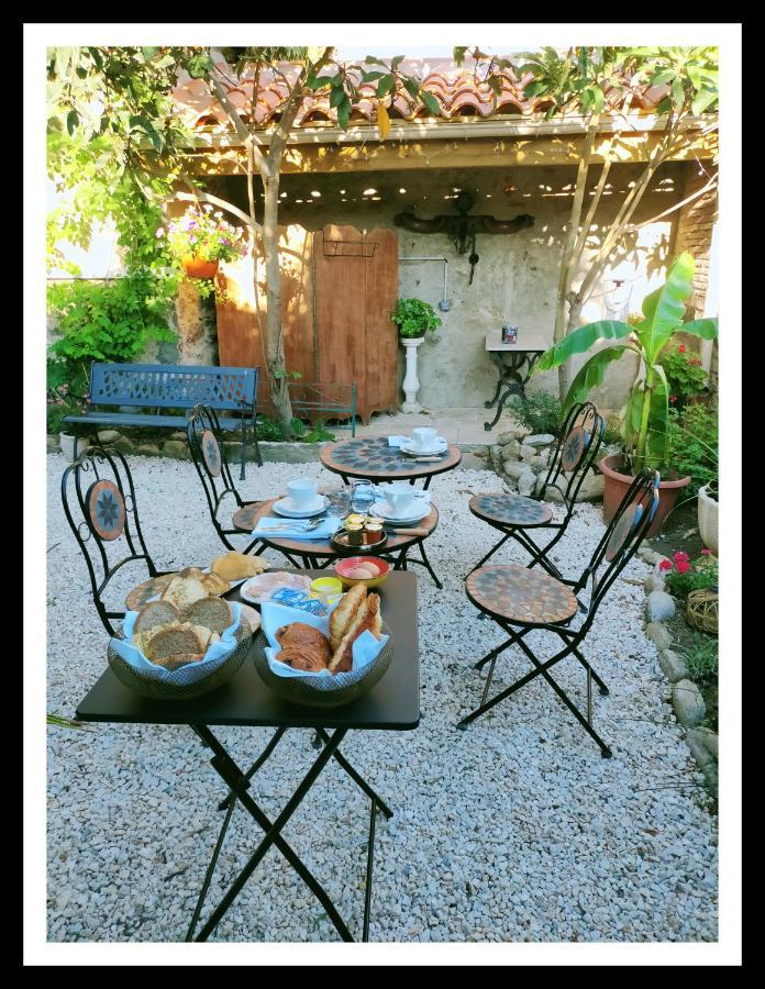 Bed and Breakfast La Belle dAme Prades  Esterno foto